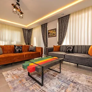 Salkim- 4 Bedroom In Oludeniz Villa